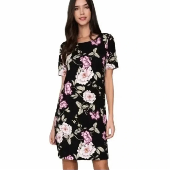 Yumi Kim Floral Shift Dress - Picture 2 of 5
